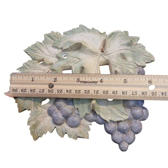 Vicki Lane Grape Vines Double Switchplate Outlet Cover 3D Sculpted Vintage - Picture 3 of 4